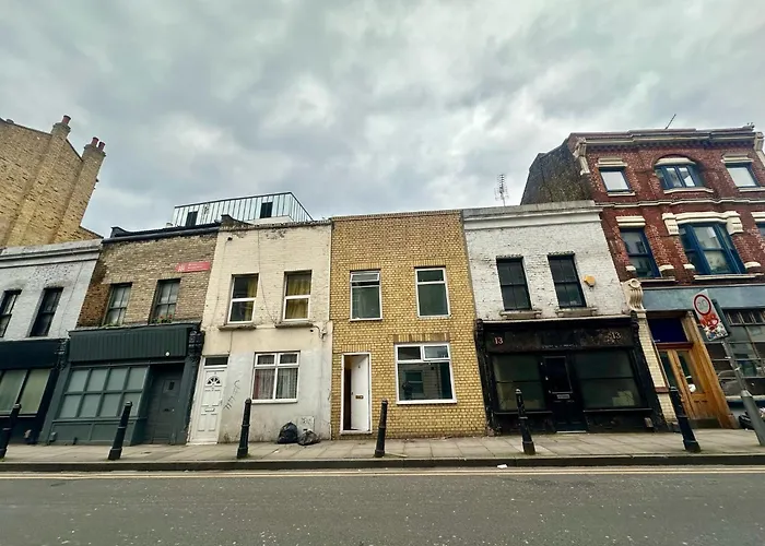 Bethnal Green Rooms R2